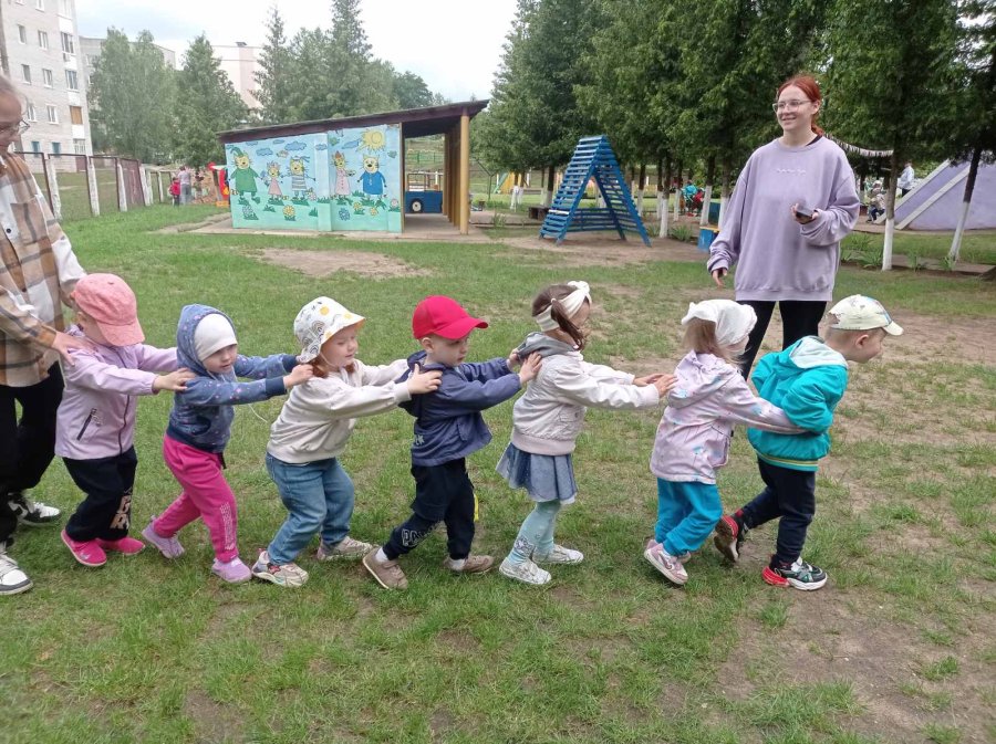 Весёлый паровозик